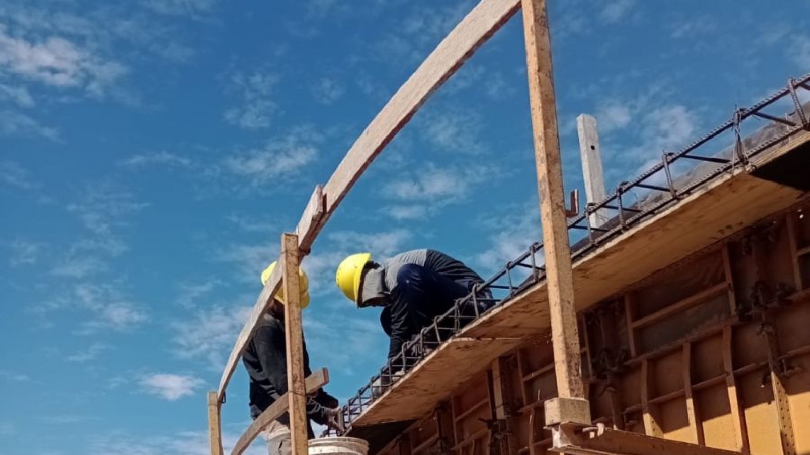 Perito Moreno: avanzan las obras de la nueva planta de líquidos cloacales